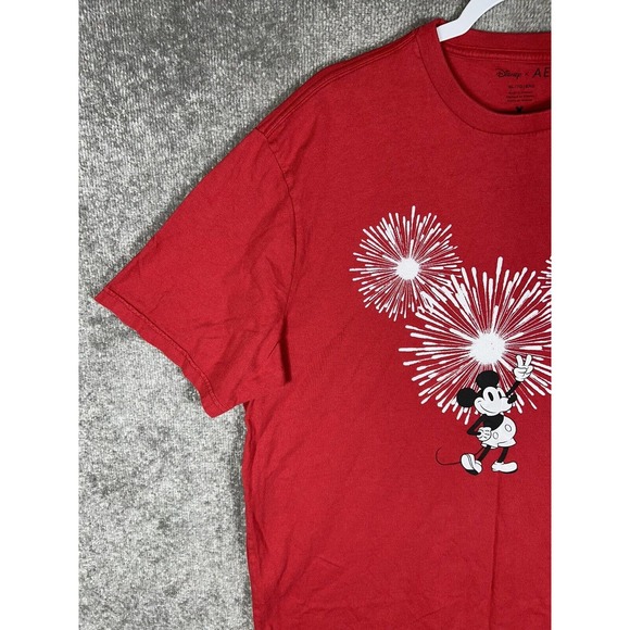 Disney x AE American Eagle Mickey Mouse Be Love Fun True You T-shirt Mens XL Red - Picture 6 of 14